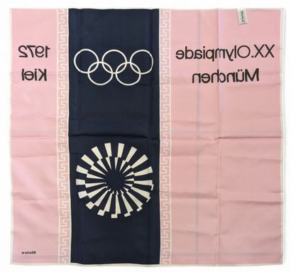 Jeux Olympiques de MUNICH 1972
Carré en fibre...