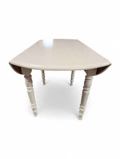 Table à volets en chêne mouluré et entièrement...