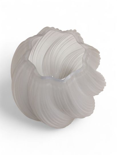 LALIQUE (dans le goût de)
Vase moderniste...