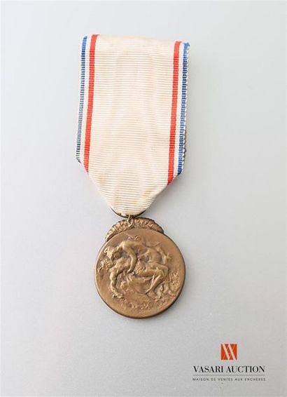 Médaille de la reconnaissance francaise,...