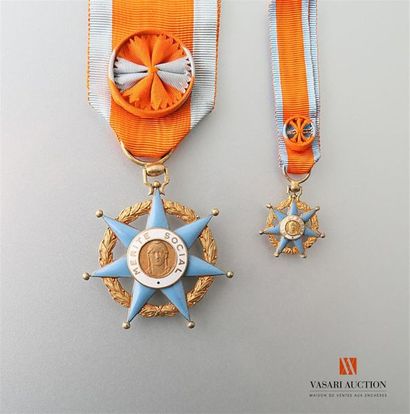 Ordre du mérite social, (institué en 1936,...