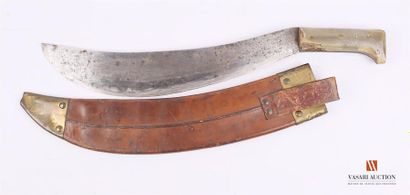 Sabre machette, poignée corne (petite manque),...