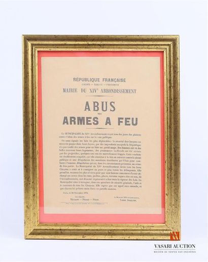 Encadrement d'une reproduction d'un avis...