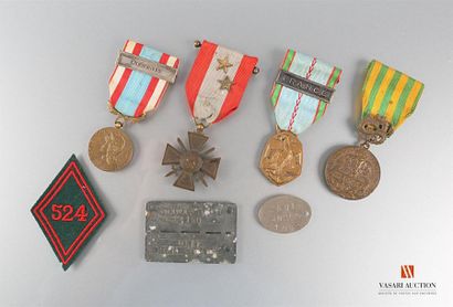 France: croix de guerre des Théâtres d'Opérations...