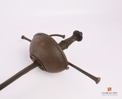 Rapière à taza, monture pas d'âne à une branche...