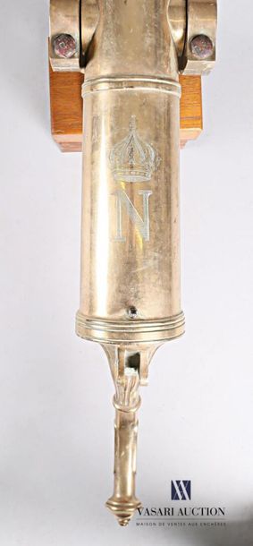 Canon de marine à percussion calibre 45 mm,...
