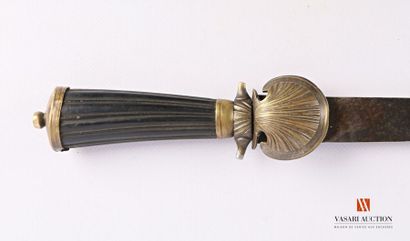 Couteau de vénerie, poignée bois strié, pommeau...
