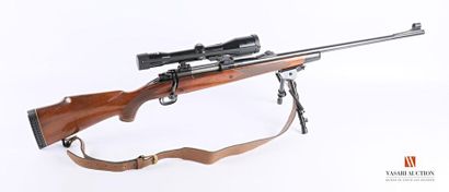 Carabine de chasse Winchester model 70 XTR,...