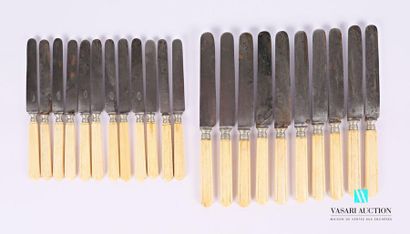 Suite of ten table knives and ten dessert...