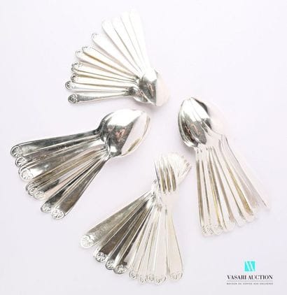 Set comprising twelve table cutlery and six...
