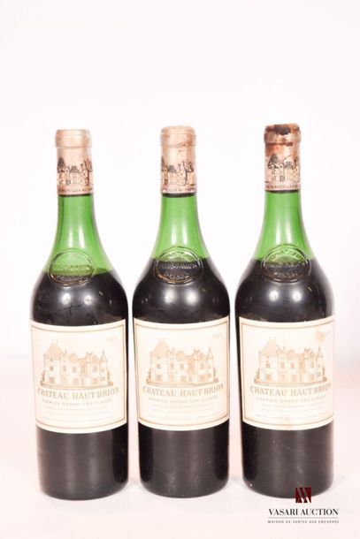 3 bottlesChâteau HAUT BRIONGraves 1er GCC1972
And....