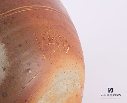 ASTOUL Éric (Né en 1954)

Important vase...