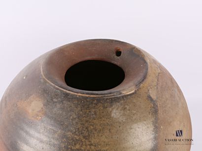 ASTOUL Éric (Né en 1954)

Important vase...