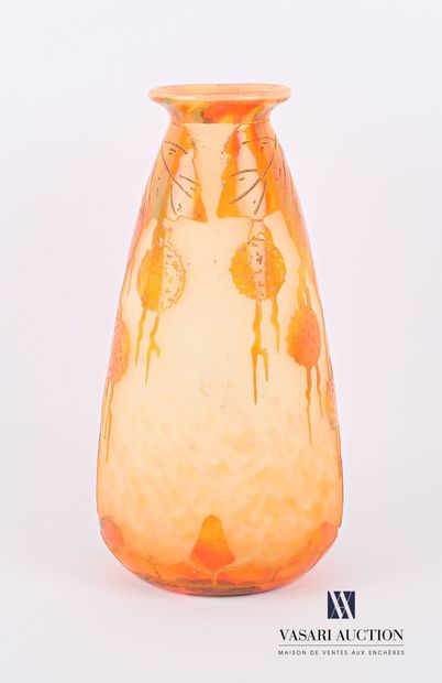 CHARDER - LE VERRE FRANÇAIS

Vase piriforme...