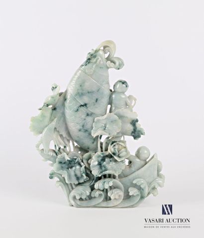 CHINA

Sculpture in hard stone in blue camaieu...