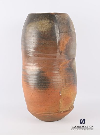 ASTOUL Éric (né en 1954)

Important vase...