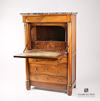 Secretary in walnut and walnut veneer, it...