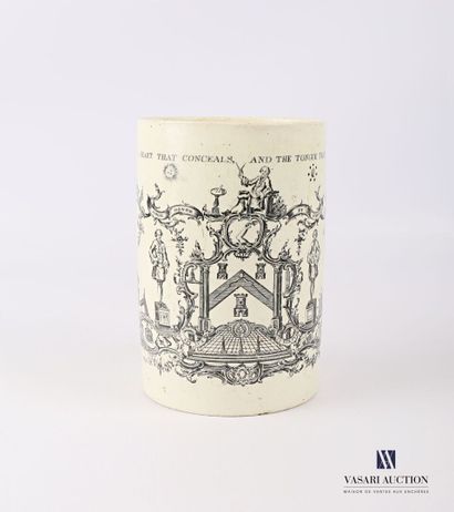 Fine earthenware mug slightly barrel-shaped...