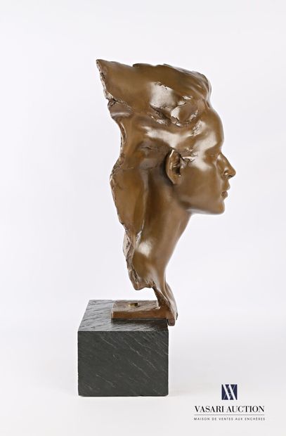 LE NANTEC Jacques (né en 1940)

Ariane

Résine...