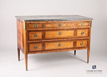 Chest of drawers in veneer wood inlaid with...