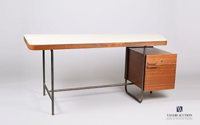 FRYDMAN Georges (né en 1924)

Bureau, le...