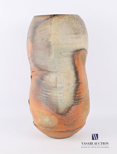 ASTOUL Éric (né en 1954)

Important vase...