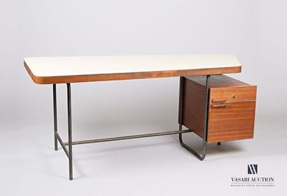 FRYDMAN Georges (né en 1924)

Bureau, le...