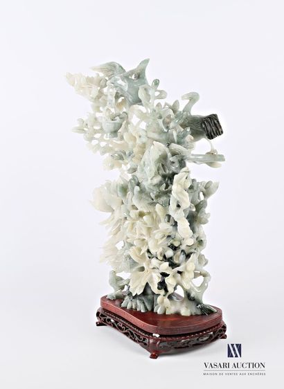 CHINA

Covered vase in greyish white hard...