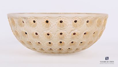 LALIQUE René (1860-1945)

Coupe en verre...