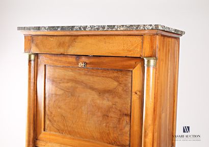 Secretary in walnut and walnut veneer, it...