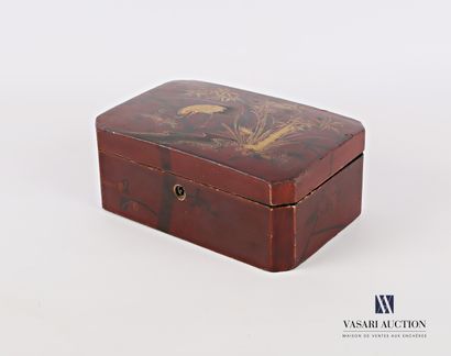 Rectangular box made of boiled lacquered...