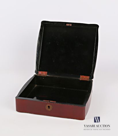 Cushion-shaped box made of boiled lacquered...