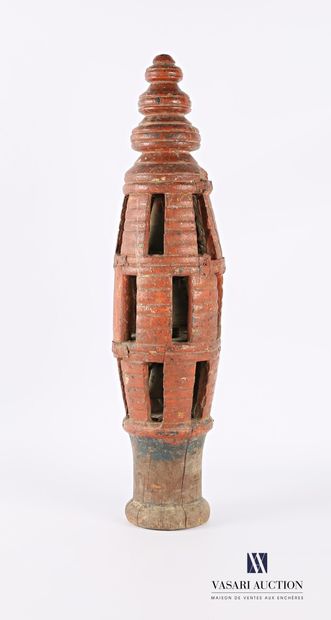 Overjug in red painted wood with carved and...