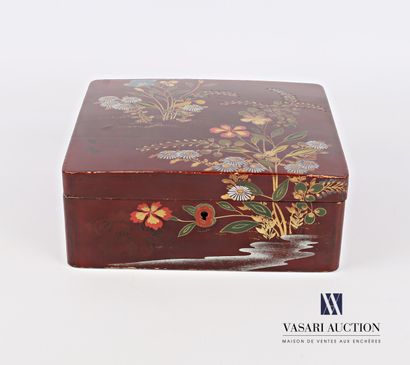Rectangular box made of boiled lacquered...