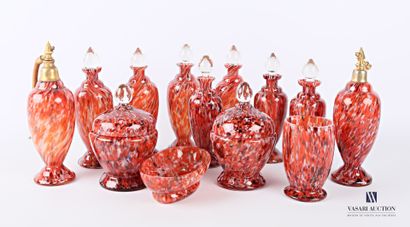 Nécessaire de toilette en verre jaspé dans...