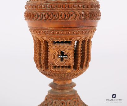 Carved boxwood case in the form of a baluster...