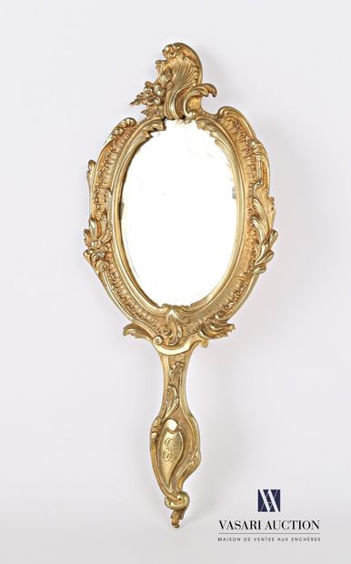 Face to hand in bronze, the bevelled oval...