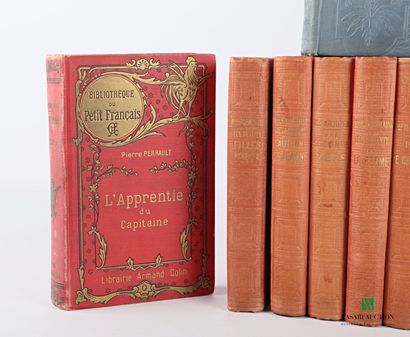 [YOUTH]

Lot of seventeen volumes of children's...