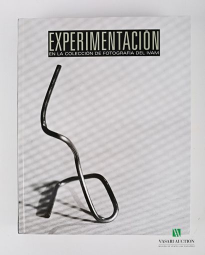 [SPANISH LANGUAGE]

Lot including three books:

-...