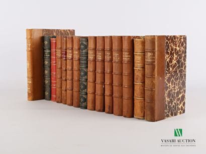 [LITERATURE & NOVELS]

Lot of fifteen books:...
