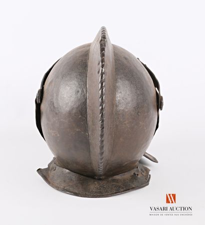 Casque type celata di ferro, casque formé...