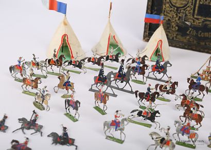 J.HAFFNER : ensemble de 57 soldats en étain,...