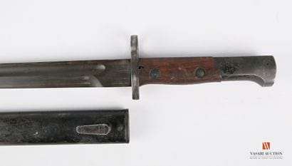 Baïonnette belge modèle 24-30, lame bronzée...