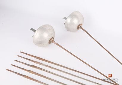 Paire d'épées de combat à contacteur électrique,...