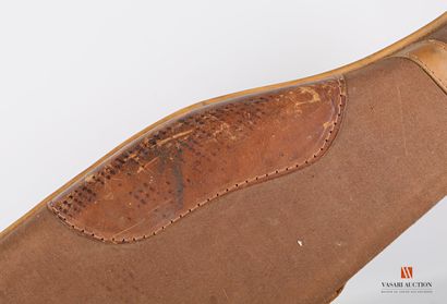 Ensemble de trois étuis jambon

(usures)