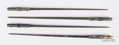 Baïonnette cruciforme pour fusil MAS 36,...