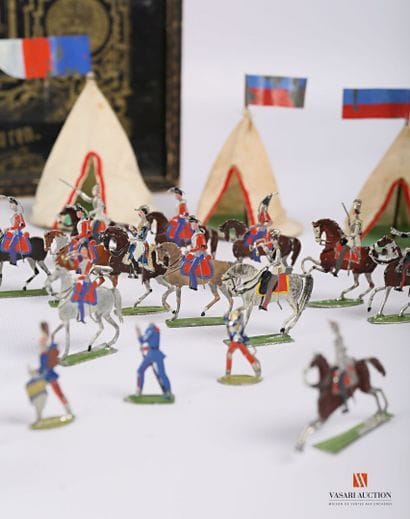 J.HAFFNER : ensemble de 57 soldats en étain,...