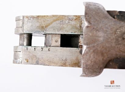 Shotgun, hammerless model of manufacture...