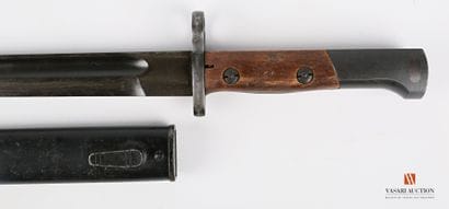 Baïonnette belge modèle 24-30, lame bronzée...