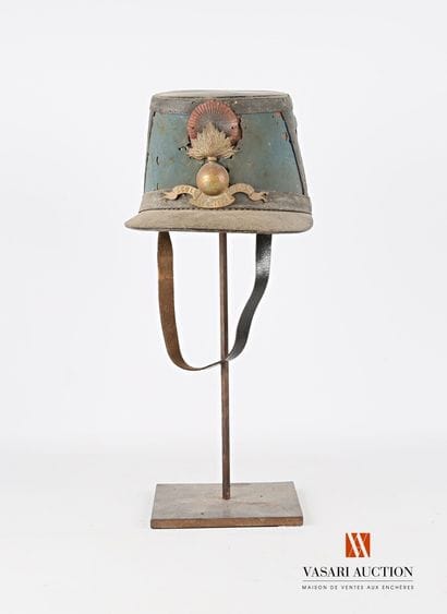 Shako modèle 1872 d'élève officier de l'Ecole...